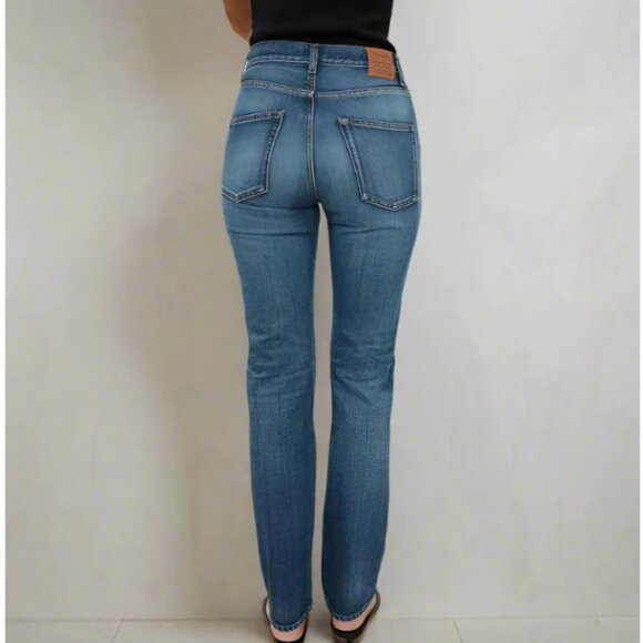 TOTEME High Rise Slim Straight Leg Jeans Womens 26/32 Dark Vintage Denim - Picture 8 of 9
